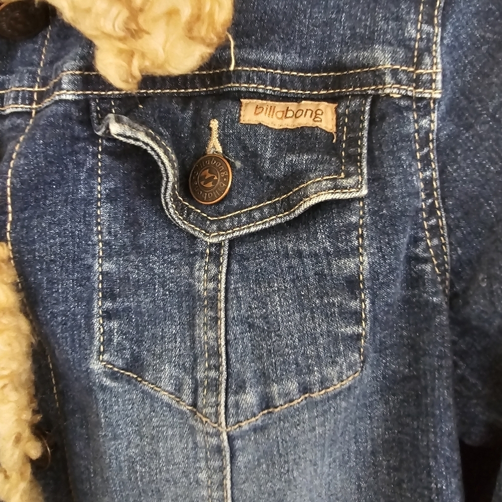 Billabong Vintage Y2K Faux Fur Denim Jacket Small - Picture 5 of 9